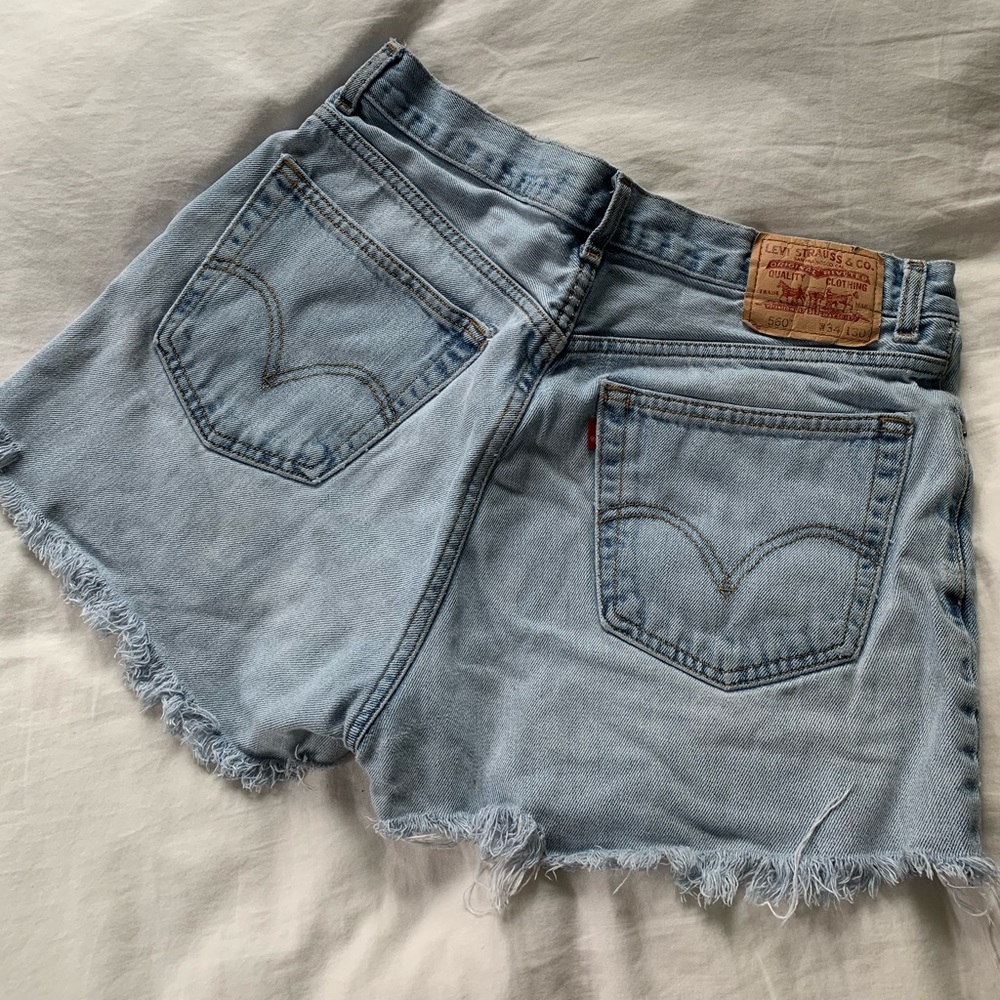SOLD Levi’s 560 denim cutoffs